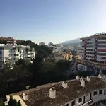 Ξενοδοχείο Isabel Manoja *