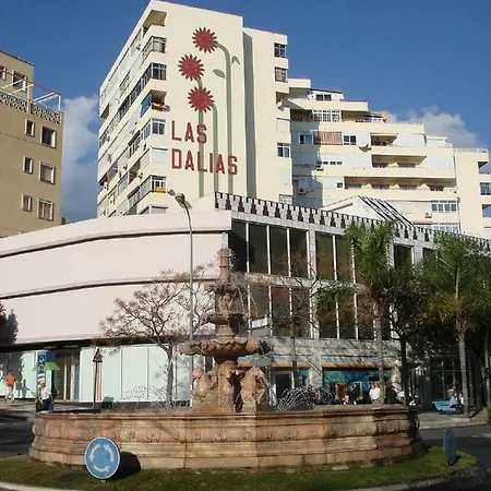 Isabel Manoja Apartamento *