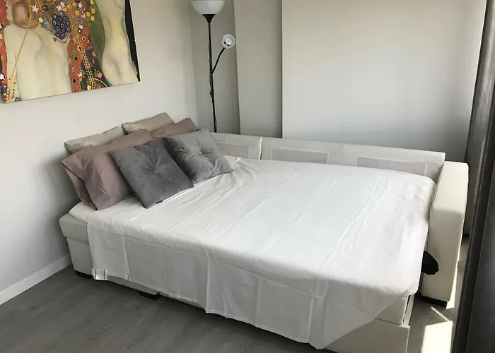 Otel Isabel Manoja *